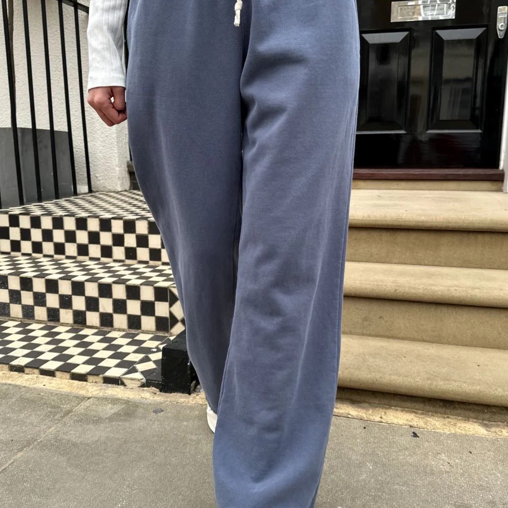 Brandy Melville Wide Leg blue sweatpants